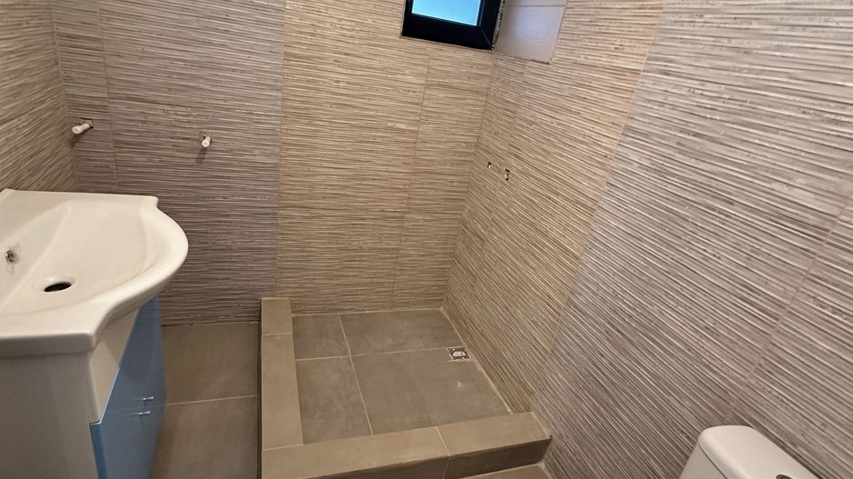 CASA INSIRUITA 5 CAMERE - BRAGADIRU, TOATE UTILITATILE, COMISION 0% - Poză 12