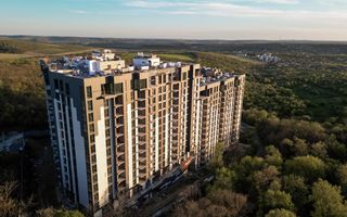 Vânzare, apartament, 2 dormitoare și living cu priveliște panoramică ! - Poză 5