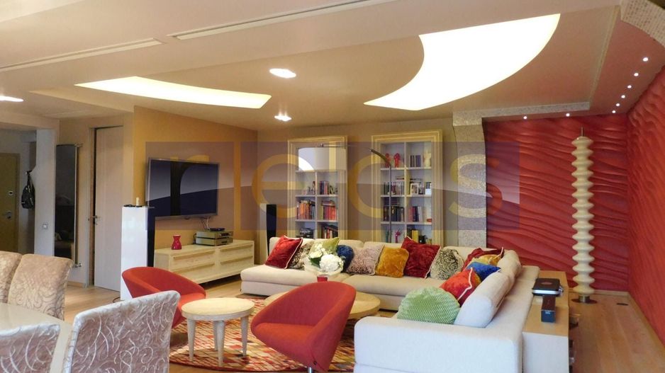 VANZARE DOROBANTI 4 CAMERE | 187 MP | - Poză 2