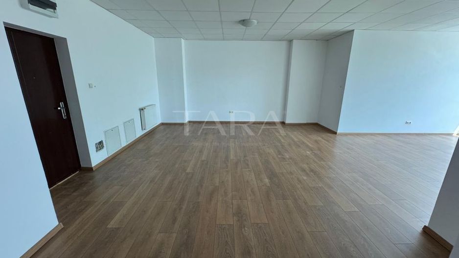 Apartament 2 camere, 75 mp, parcare subterană, Iulius Rivus. - Poză 1