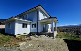 Vila Moderna cu 4 camere si 600 mp de curte, in Tocile - Poză 2