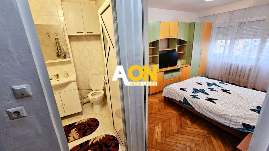 Apartament 2 camere, mobilat, utilat, etaj 3, cu boxa si parcare - Poză 8