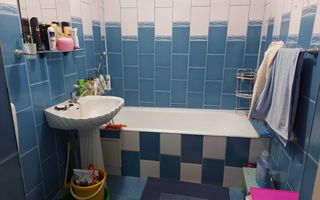 3 Camere - 64MP | Decomandat | 2 Bai | 1981 | Uverturii - Poză 4