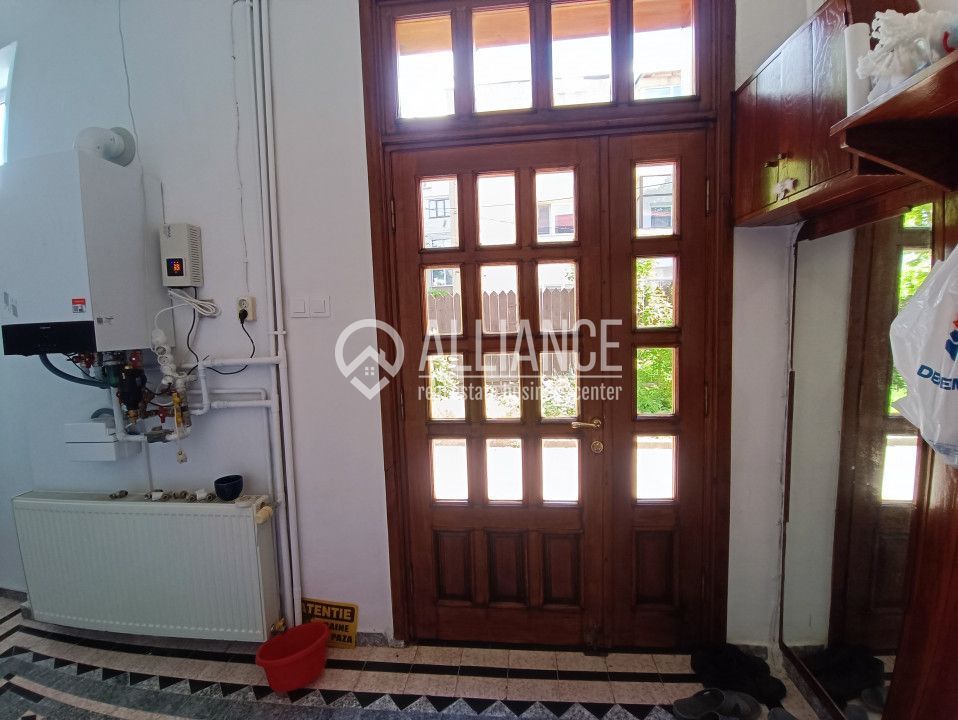 CENTRU SALA SPORTURILOR(COD03)- Casa interbelica si curte generoasa ! - Poză 18