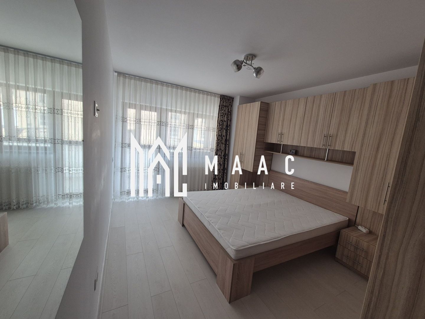 Apartament 3 camere de vânzare | Râmnicu Vâlcea, Central - Poză 1