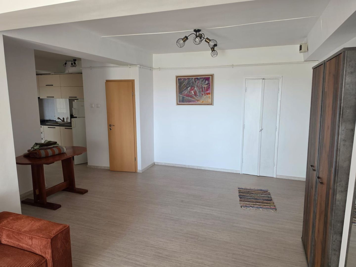 Apartament 3 camere Zona Gh Lazar - Poză 6