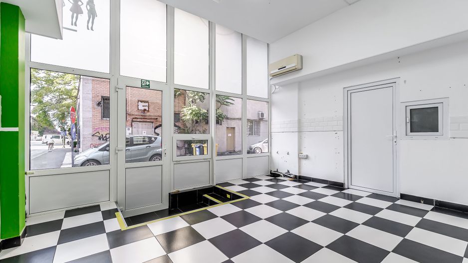 Închiriere Spațiu Comercial Central - Poză 3