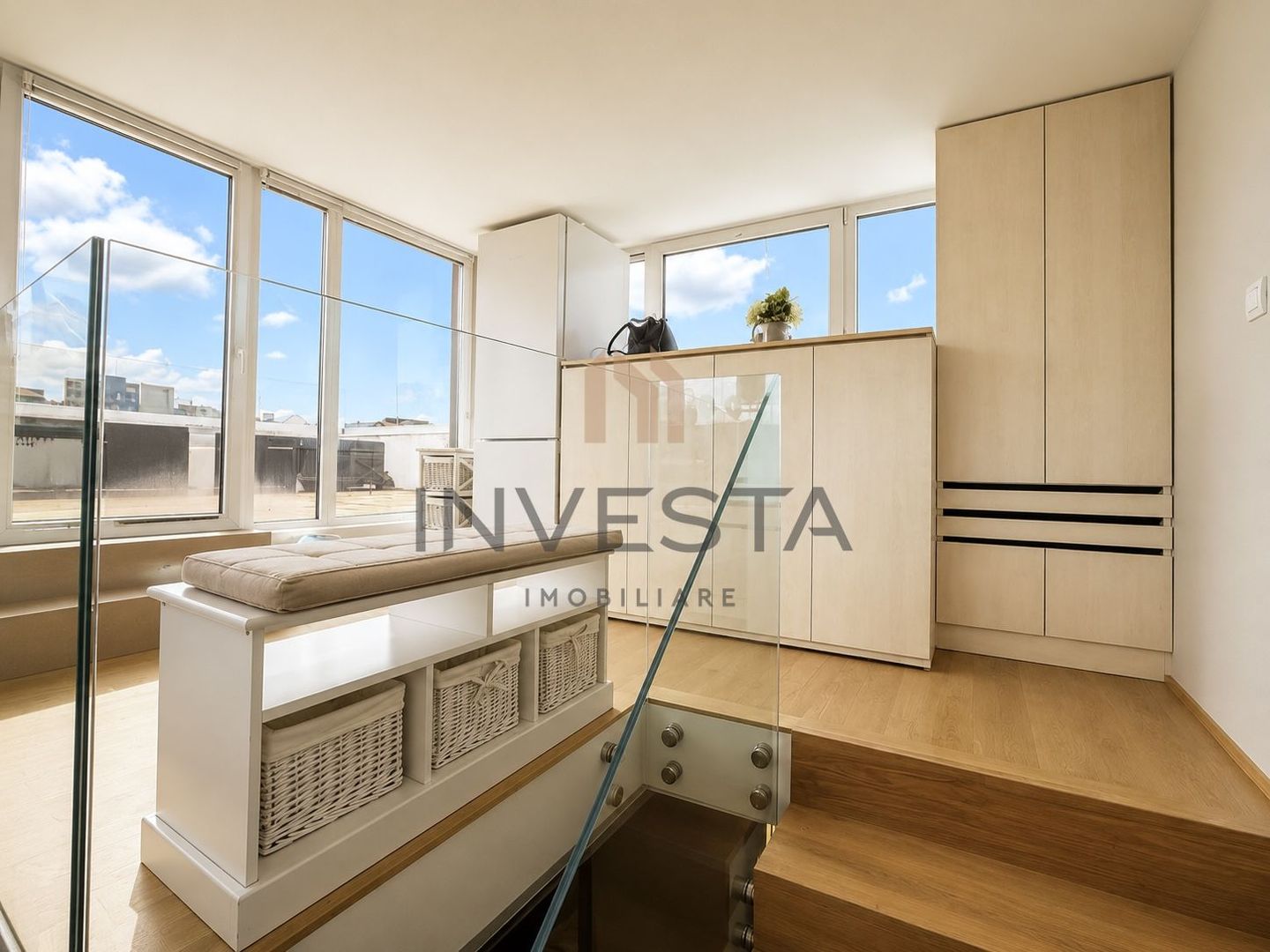 Casa individuala 4 camere si 2 terase de inchiriat in Andrei Muresanu - Poză 22