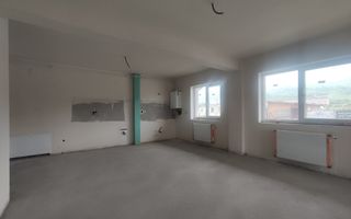 Apartament 3 camere | Zona Sesul de sus | 60mp - Poză 4