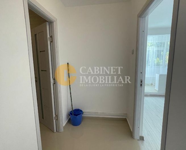 Tatarasi - DECOMANDAT - 55mp - FARA RISC - renovat complet - Poză 7