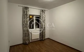 Casă de închiriat cu 4 camere în Cartierul Europa, Oradea - Poză 11