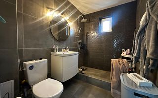 Apartament la etaj intermediar | Parcare subterană | Zona Str Cetatii - Poză 16