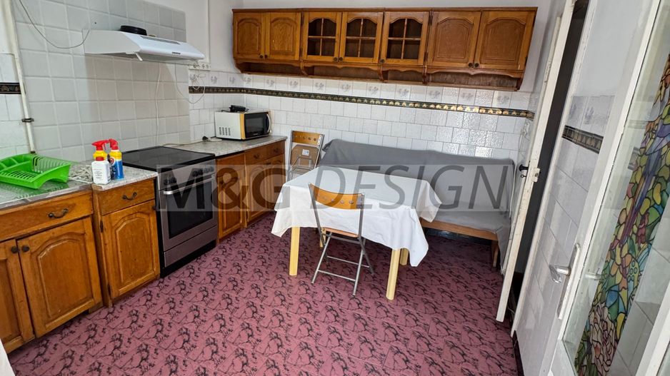 Oportunitate de investiție- Apartament cu 4 camere la et 1 la vila P+1 - Poză 12
