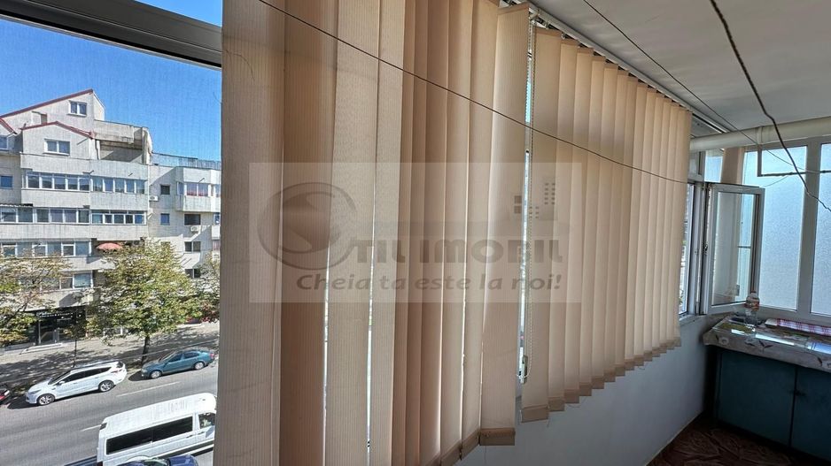 Ap 3 cam, 2 băi, 2 balcoane - B-dul Pacurari , 72.6 mp 129.000 €  neg. - Poză 5