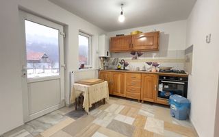 Casă renovată 2025 de vânzare în Cireșoaia - Poză 5