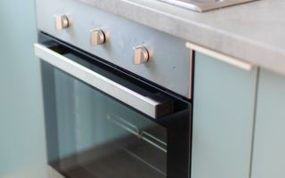 Apartament 3 camere, ultracentral, Oradea. 250 000 E + TVA. Comision 0 - Poză 20