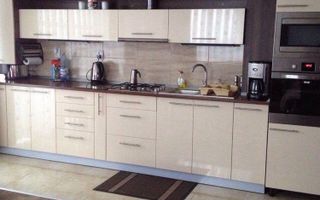 Apartament 3 camere de vânzare – Baciu - Poză 1