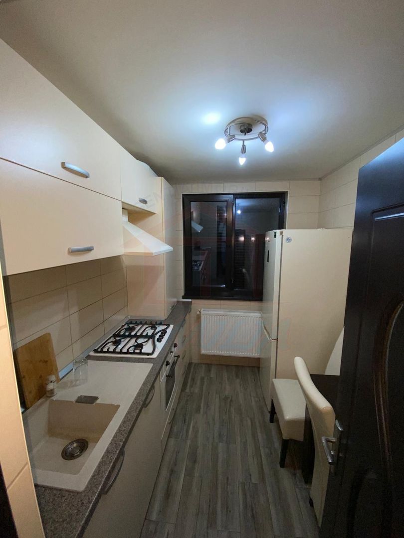 Inchiriere apartament 3 camere, parter - Francezi - Poză 6