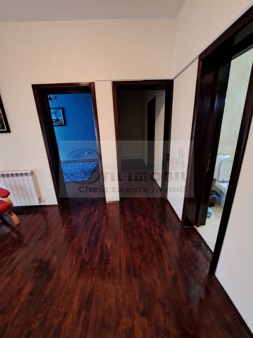Casa/Vila de Inchiriat COPOU - 3000 euro - Poză 11