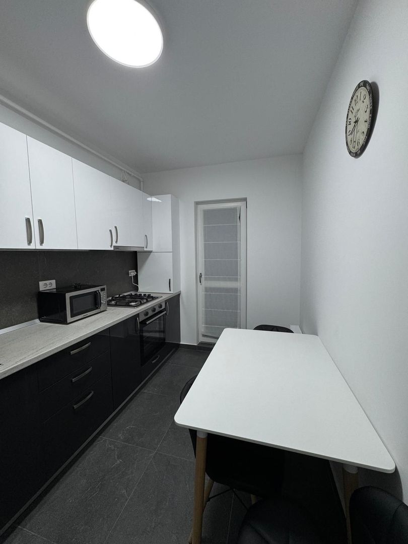 Apartament 2 camere de închiriat Apărătorii Patriei - Poză 7