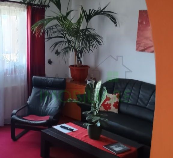 Apartament spațios cu 3 camere, 78 mp, 2 băi și 2 balcoane – Vlahuta - Poză 2