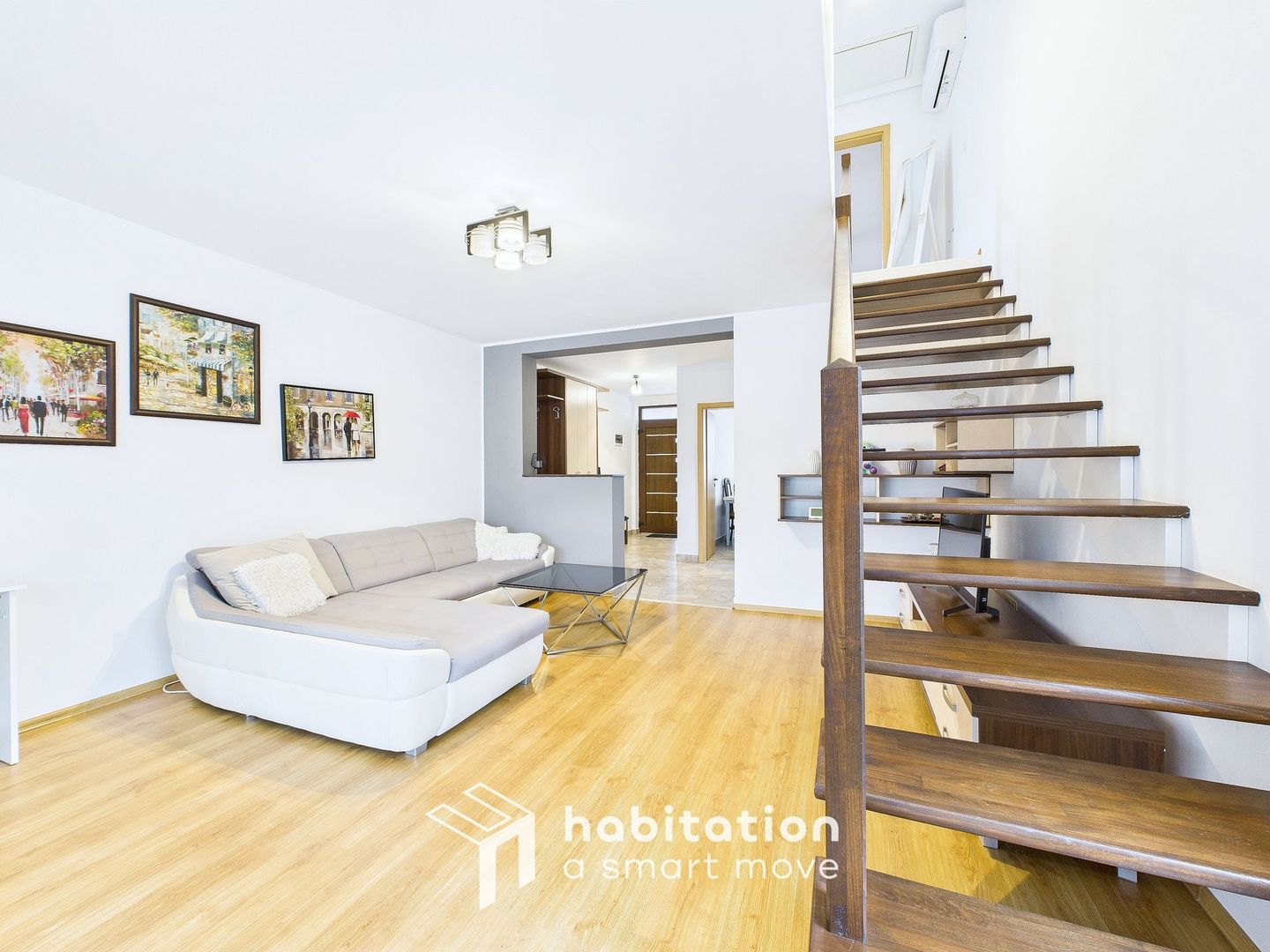 Tur virtual – Cămin modern lângă  pădure, ideal pentru o familie - Poză 10