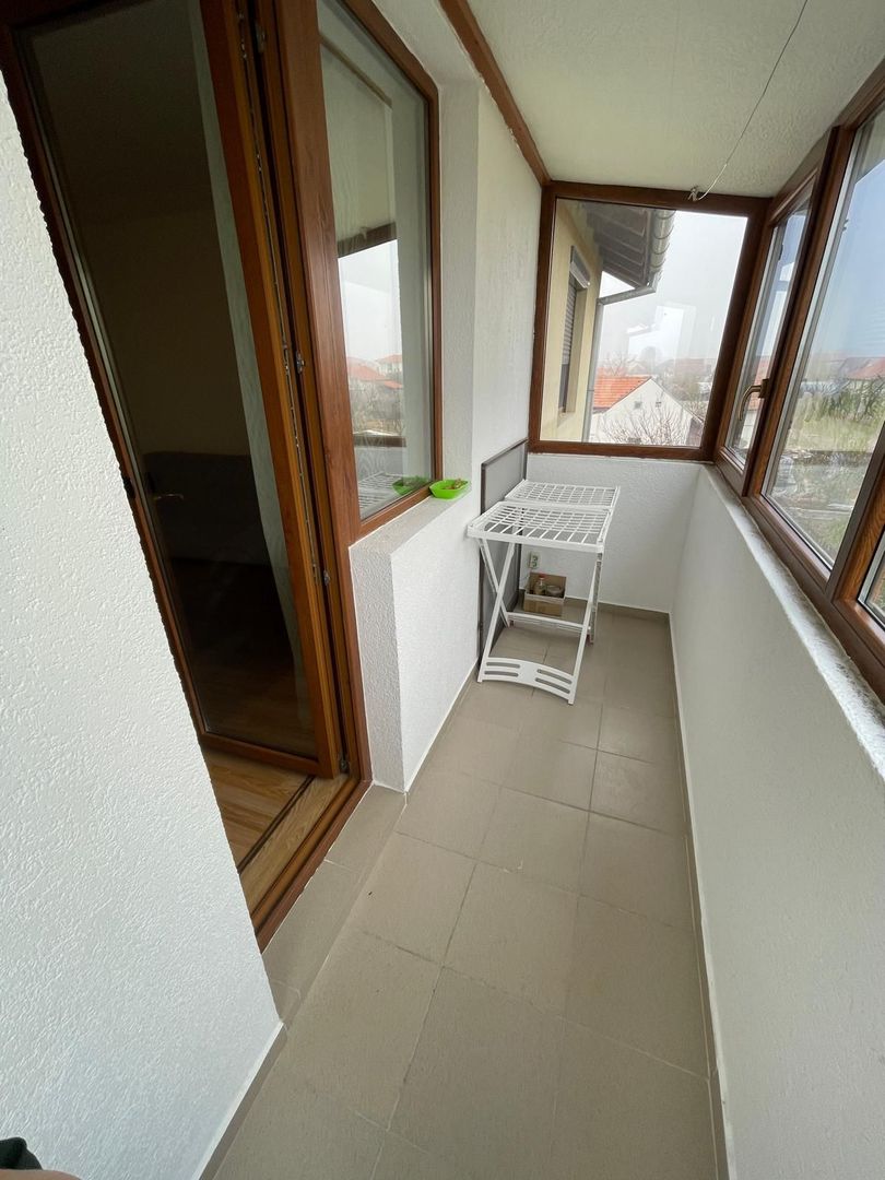 Giroc | 2 camere | Curte privata | Loc de joaca si BBQ - Poză 9