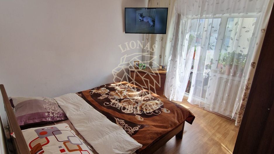 Apartament decomandat 3 camere-2 balcoane-etaj 3-Zona Petru Maior - Poză 3