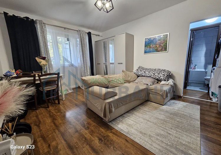 Vand apartament 2 camere zona zimbru - Poză 3