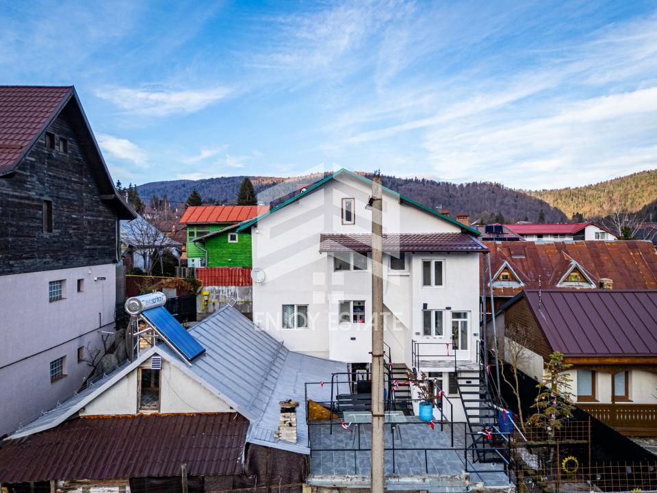 Casă individuală, vedere către Bucegi, la 300 m de Centru, Gară sau Cantacuzino - Poză 1