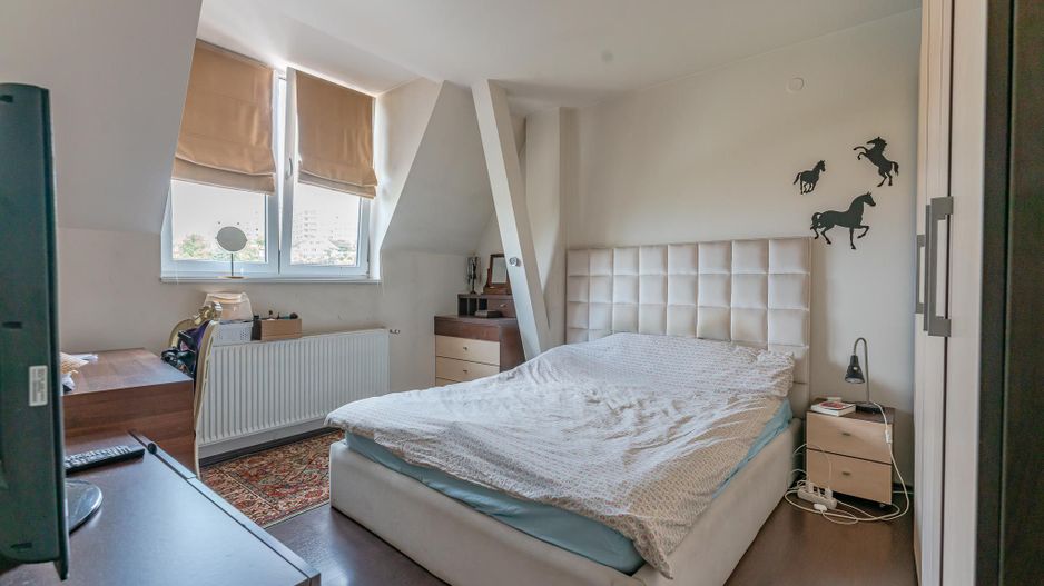 Apartament 5 camere dispus pe doua nivele in zona Brasovul Vechi - Poză 15