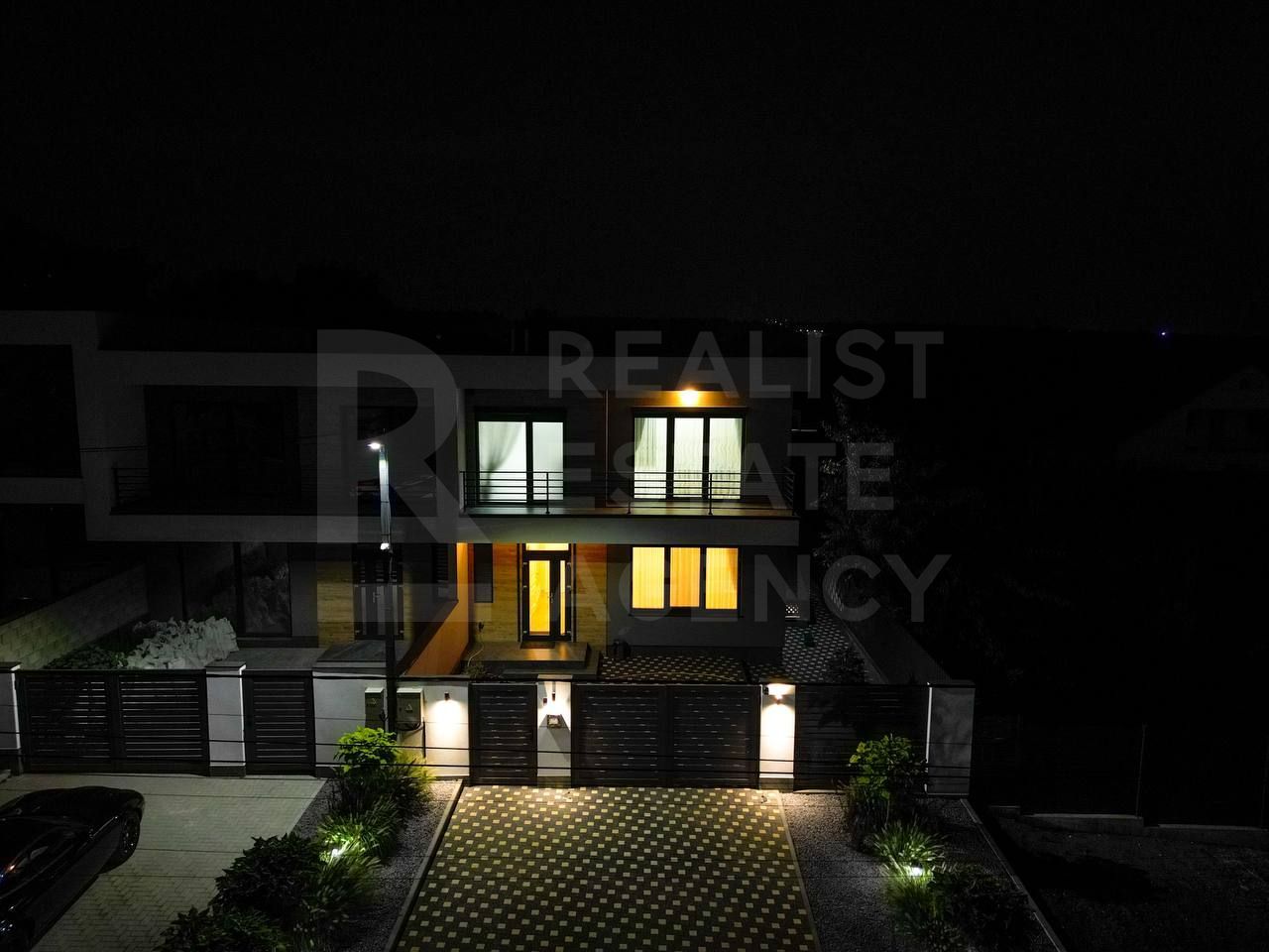 Vânzare, duplex, 2 nivele, str. Prieteniei, Grătiești - Poză 3