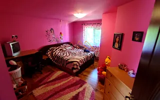 Casa de vacanta, P+M, 6 camere, teren 2200 mp, Breaza, Judetul Prahova - Poză 12