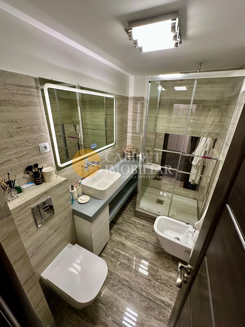 Nicolina - Apartament 3 Camere Decomandat -Etaj3  + Loc De Parcare ,Bloc - 1992 - Poză 7