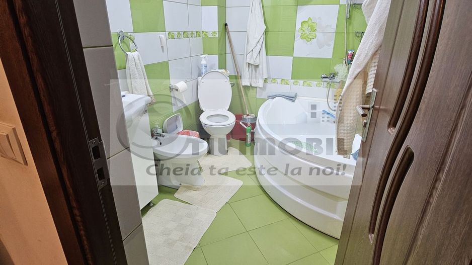 Kaufland,Galata - Ap. 2 camere, dec - 63 mp ! Loc parcare inclus ! - Poză 5