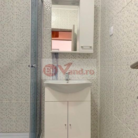 Apartament cu 2 camere de închiriat – Zona Centrală, Str. Domnească - Poză 9