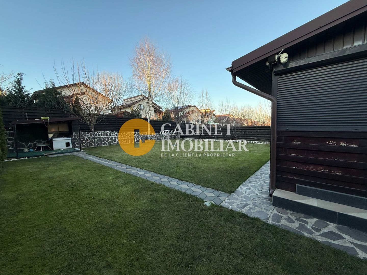 Vila - 5 camere - 2 bai - 580mp teren - mobilata complet - Poză 5