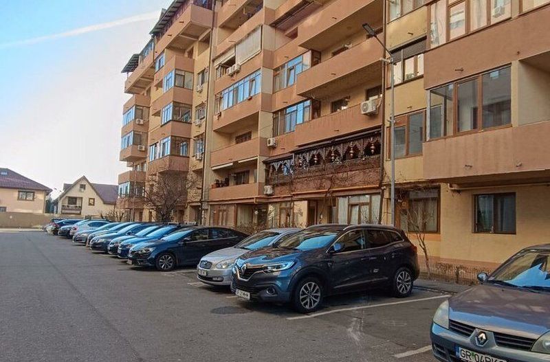 Apartament 3 camere in Prelungirea Ghencea. Renovat de la 0 ! - Poză 12