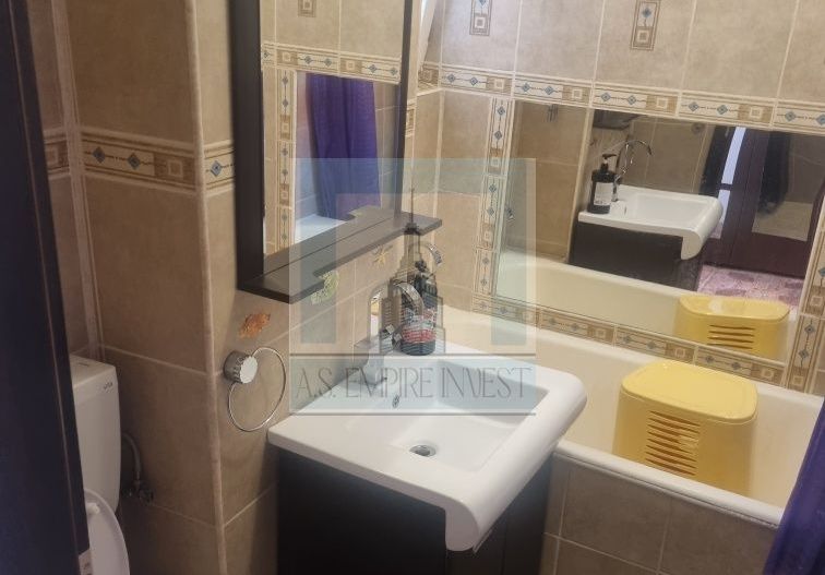 De vanzare apartament 3 camere/ Bd.Alexandru Vlahuță . - Poză 8