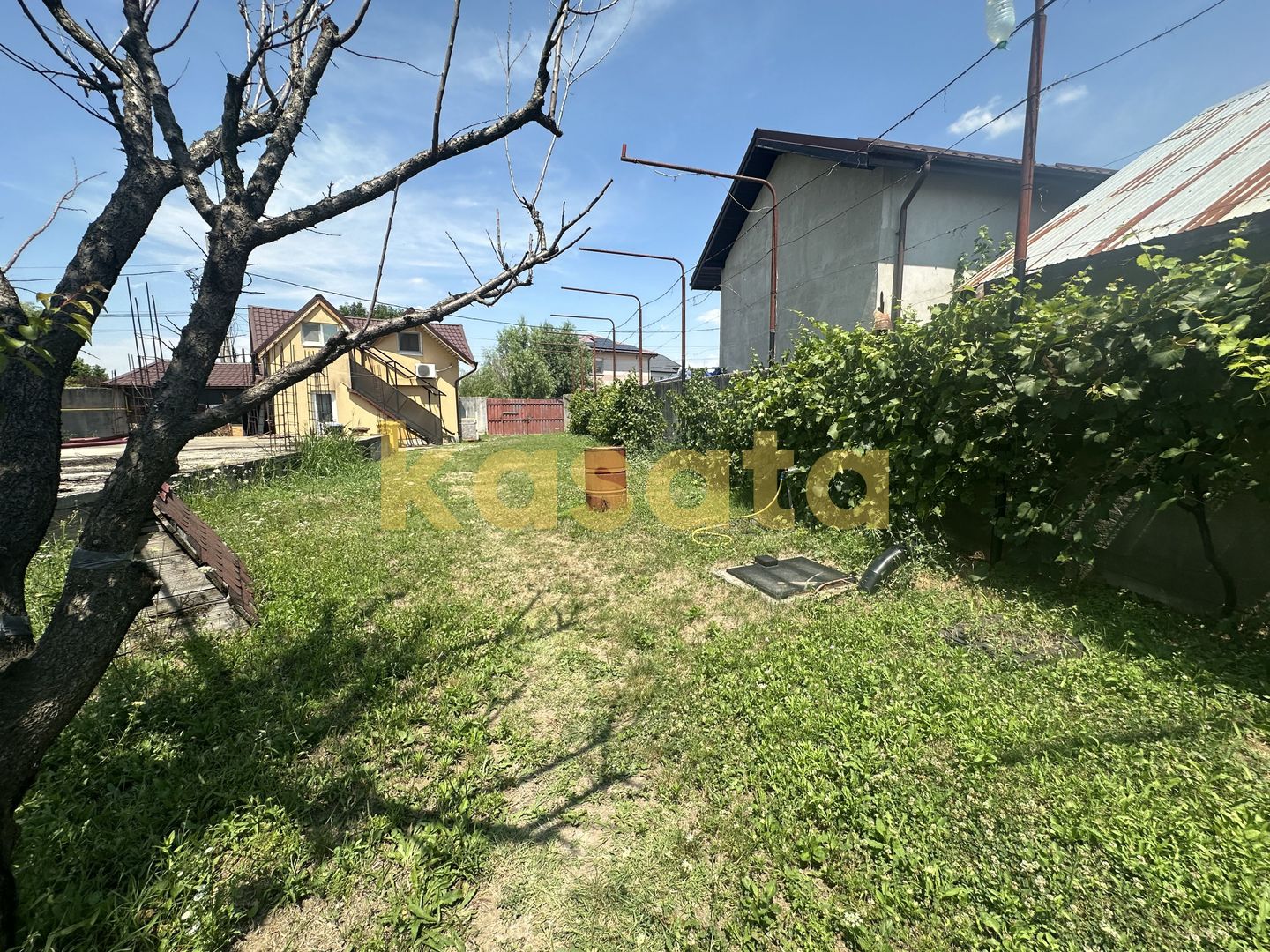 🏡 Casă de vânzare în Domnești | Curte 600 mp | Locație excelentă - Poză 2