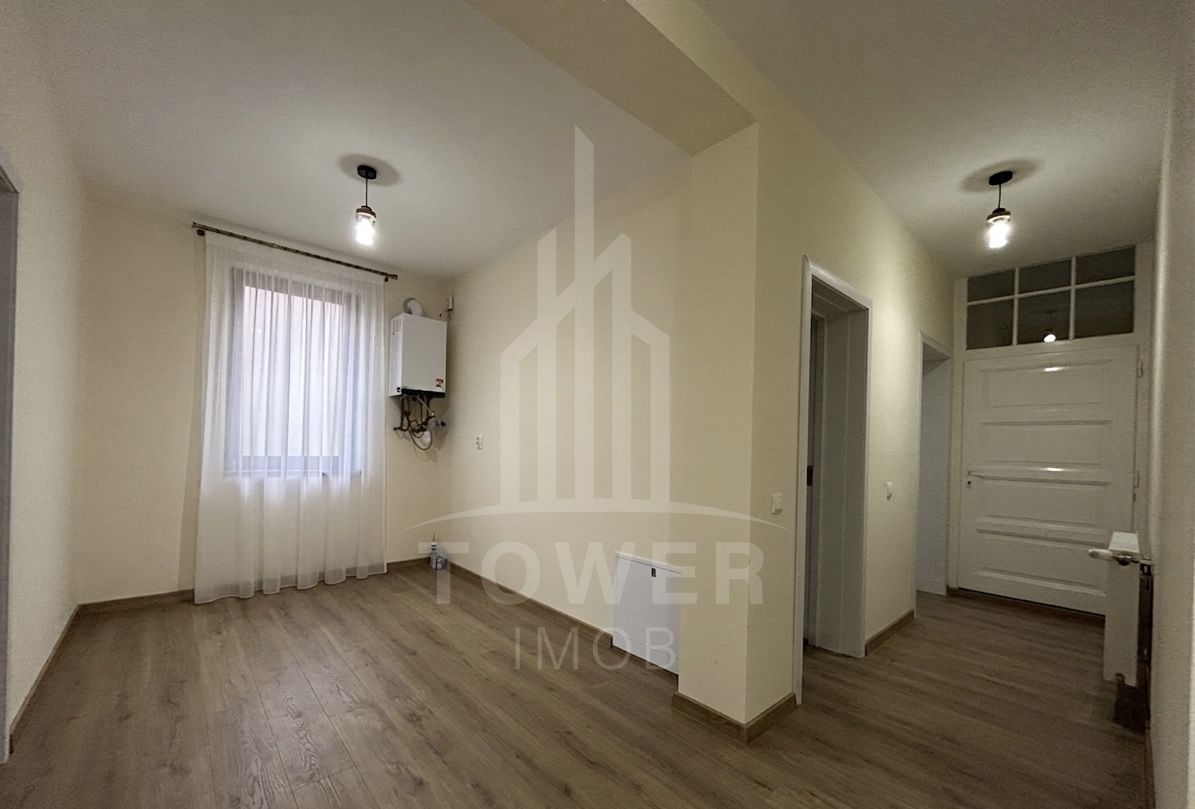 Casă de închiriat curte proprie, subsol pod, garaj - Central - Poză 14