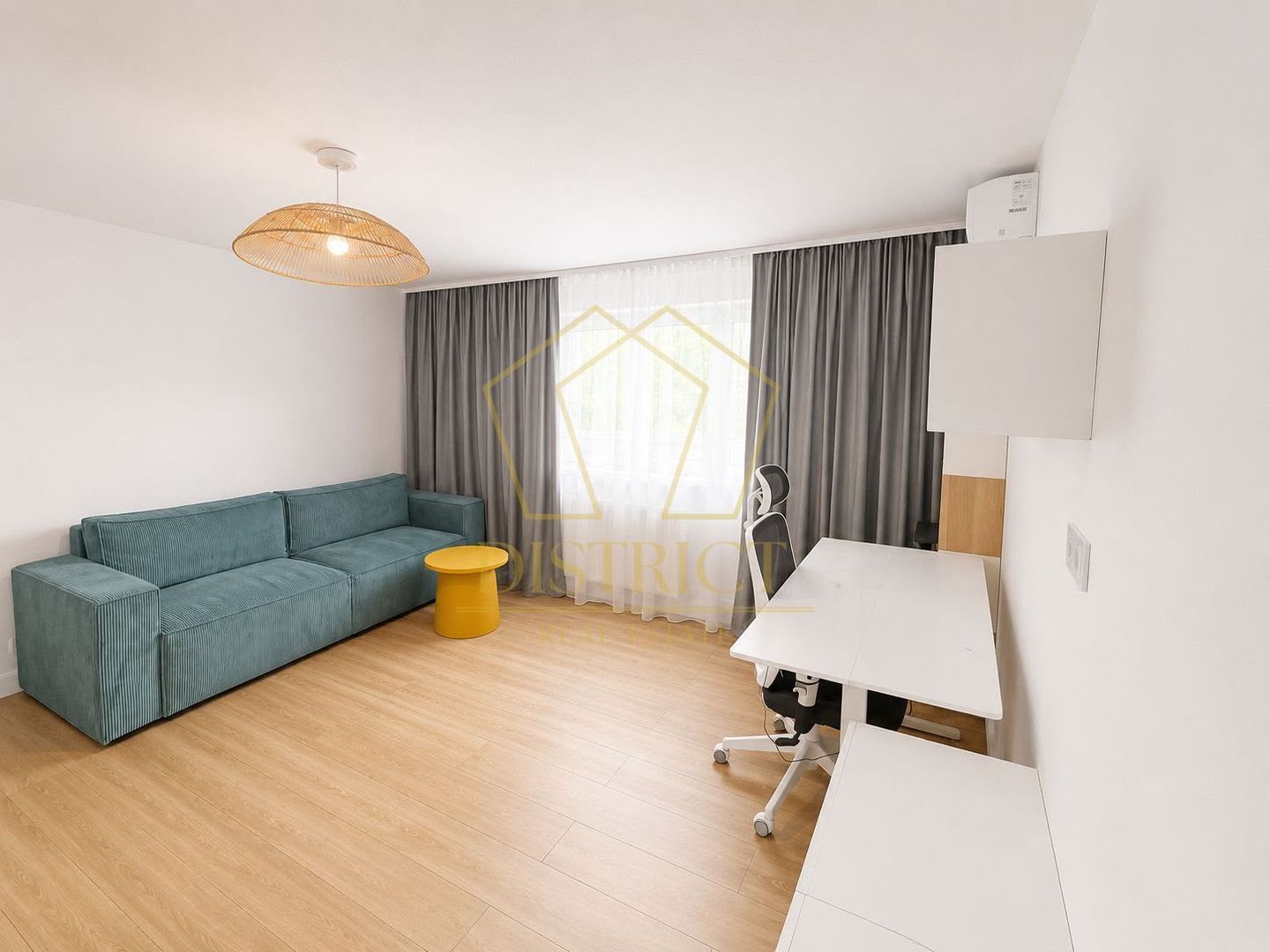 Apartament modern cu 2 camere | Spitalul Judetean - Poză 1