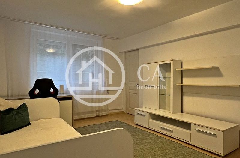 Apartament de închiriat cu 2 camere în zona centrală, Oradea - Poză 1