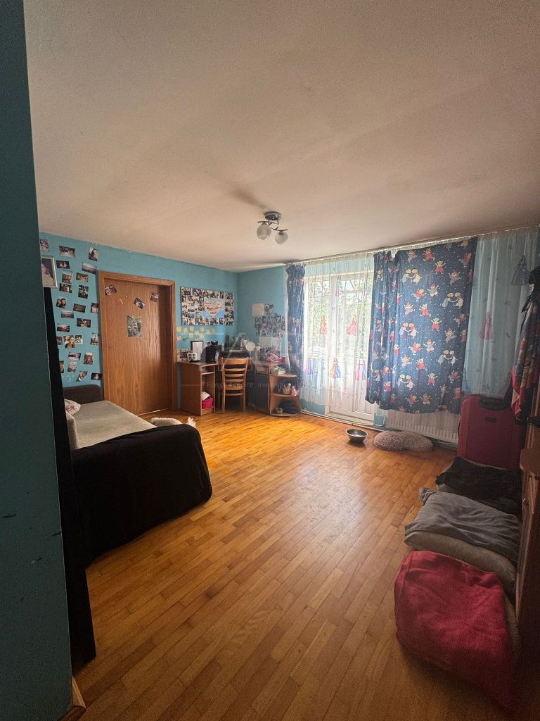 Casă spațioasă cu livadă generoasă și pod înalt, zona Borhanci - Poză 7