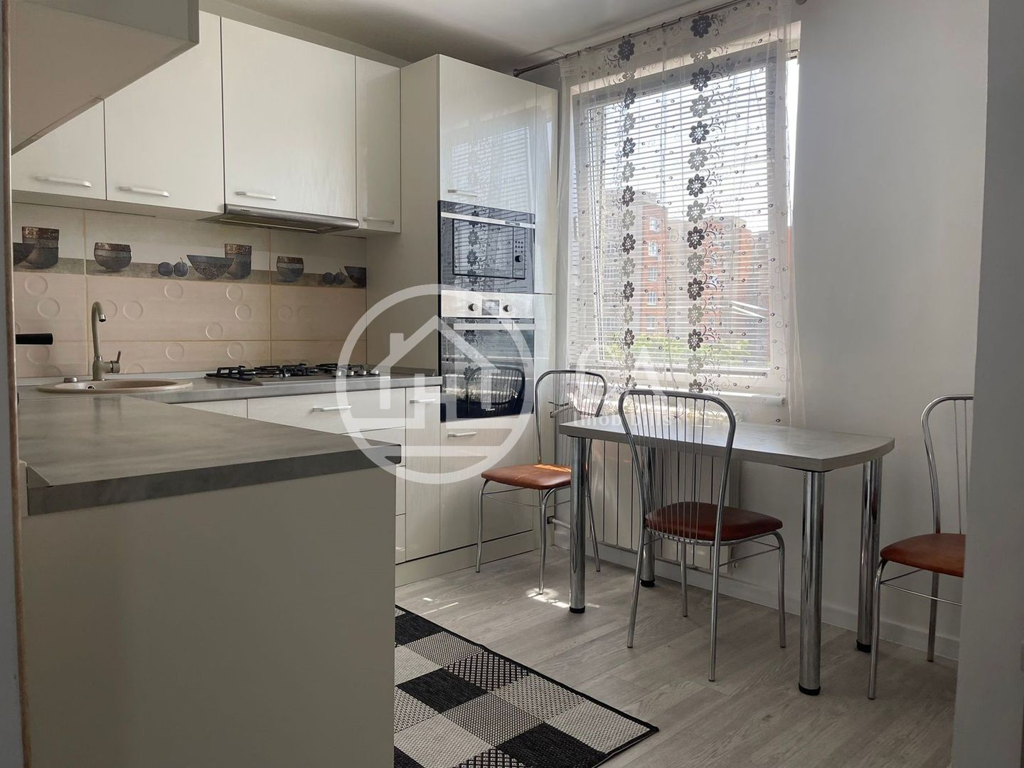 Apartament de inchiriat cu 3 camere in zona Rogerius, Oradea. - Poză 7