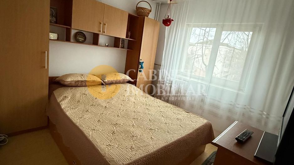 PODUL DE FIER - 2 CAMERE DECOMANDAT - ETAJ INTERDEMIAR - BLOC 80 - Poză 1