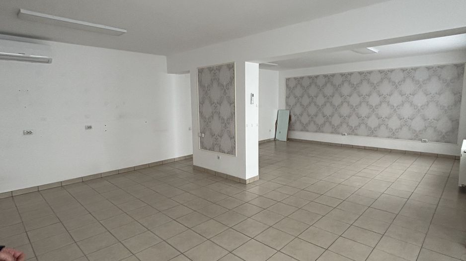 Spațiu zona Mehala - Poză 17