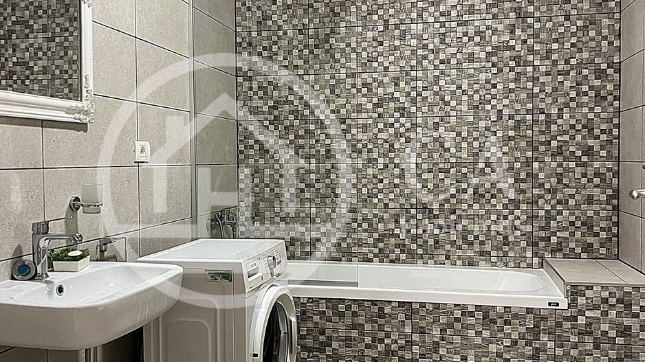 Apartament cu 2 camere de inchiriat in West Residence Oradea - Poză 6