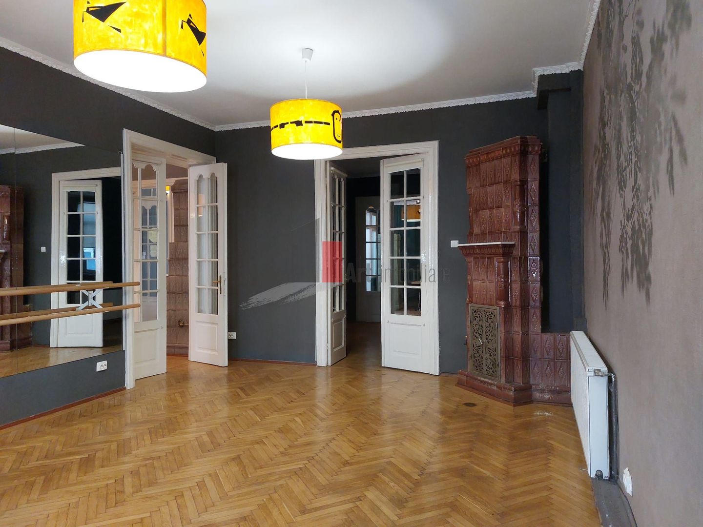 Spatiul "BRYNT", et. 1 in vila, INTRARE SEPARATA, SINGUR PE NIVEL - Poză 2