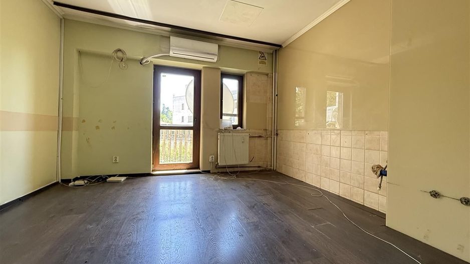 Vanzare apartament 4 camere Bld. Unirii - Fantani Bucuresti - Poză 9
